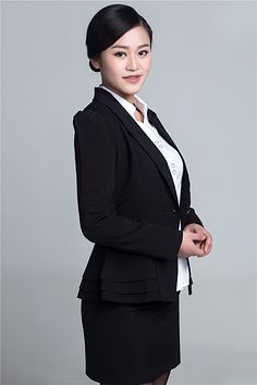 定格优雅力量 花瓣网上的女士商务形象设计启示
